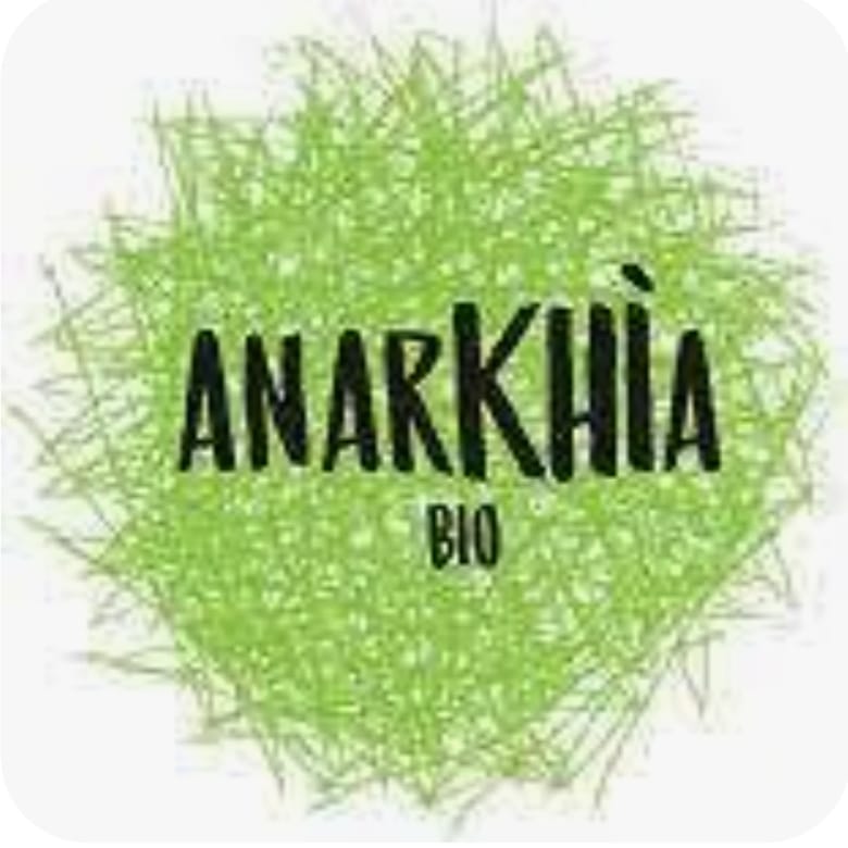 Anarkhia bio
