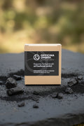 Sapone artigianale ai carboni attivi